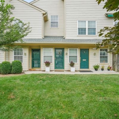 22 Cadence Ct, Morristown, NJ 07960