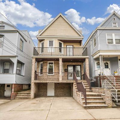 22 W 49 Th St, Bayonne, NJ 07002