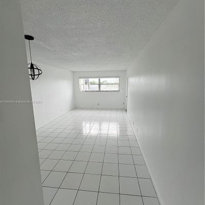 220 Sw 9 Th Ave #411, Hallandale Beach, FL 33009