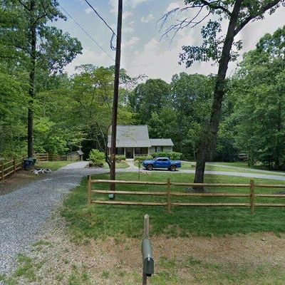 221 Ogburn Mill Rd, Stokesdale, NC 27357