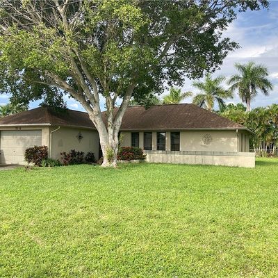 2210 Se 11 Th Ave, Cape Coral, FL 33990