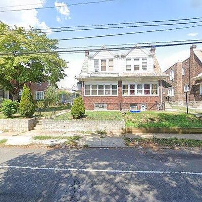 2223 Rhawn St, Philadelphia, PA 19152