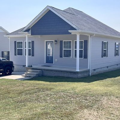 225 Hayes St, Smithville, TN 37166