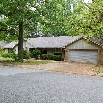 2256 E Gentle Oaks Ln, Fayetteville, AR 72703