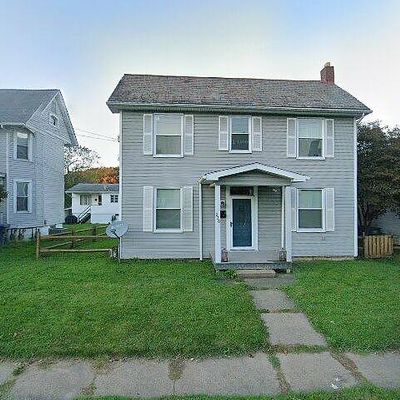 226 W Main St, Evans City, PA 16033