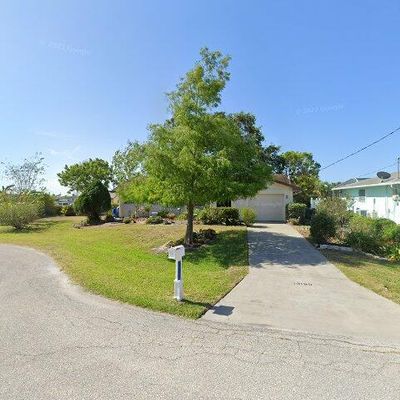 19189 Waterbury Ct, Port Charlotte, FL 33948