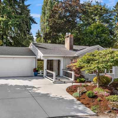 1931 109 Th Ave Se, Bellevue, WA 98004