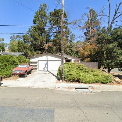 1949 Sarah Dr, Pinole, CA 94564