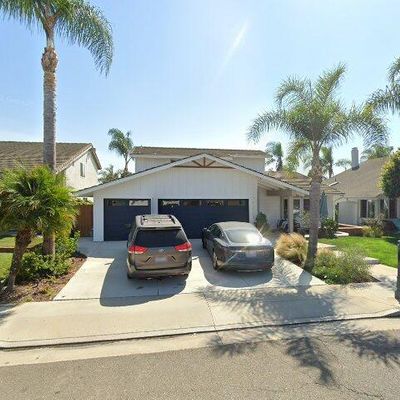 19722 Rumford Ln, Huntington Beach, CA 92646