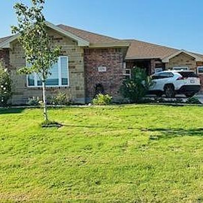 1978 Colonial Dr, San Angelo, TX 76904