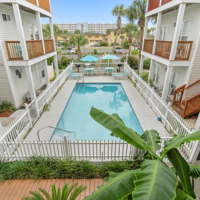 1997 Devmor Court #Unit 4 B, Fort Walton Beach, FL 32548