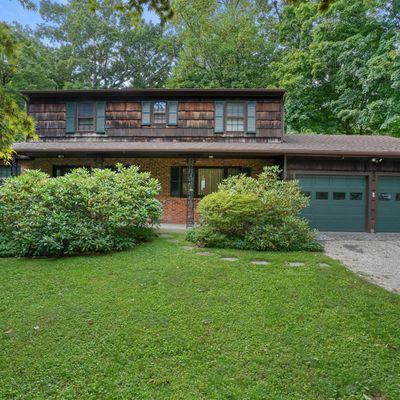 2 Hollow Spring Rd, Norwalk, CT 06854