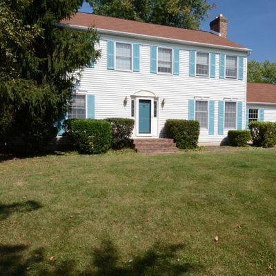 2 Rittenhouse Cir, Flemington, NJ 08822