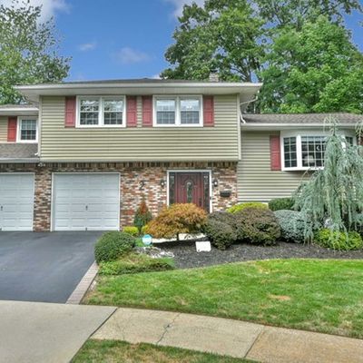 2 Scott Ct, Emerson, NJ 07630