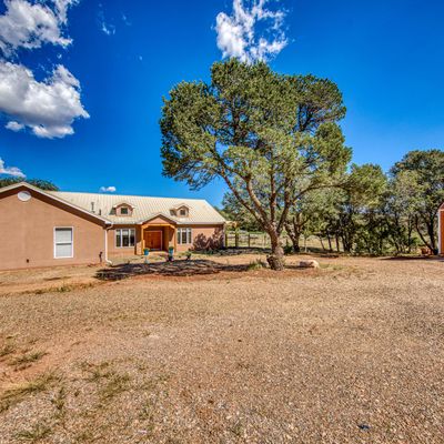 2 Seclusion Ct, Sandia Park, NM 87047