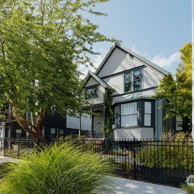 2002 Nw 60 Th St, Seattle, WA 98107