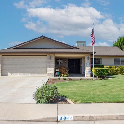 201 Glen Oaks Dr, Bakersfield, CA 93309