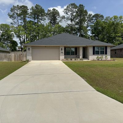 2014 Broad St, Crestview, FL 32536