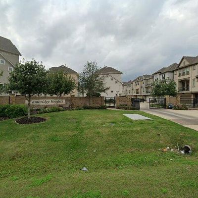 2018 Cambridge Heights Pl, Houston, TX 77045