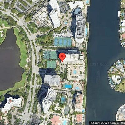 20191 E Country Club Dr #Th7, Miami, FL 33180