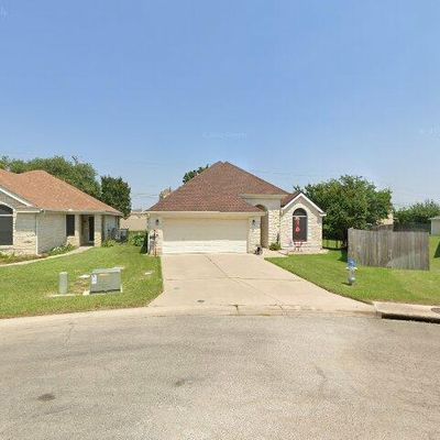 202 Village Dr, Georgetown, TX 78628