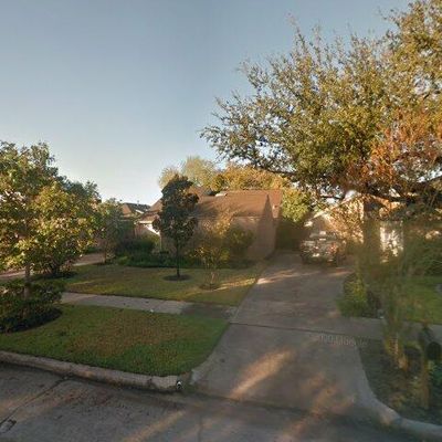 2026 Ashford Hollow Ln, Houston, TX 77077