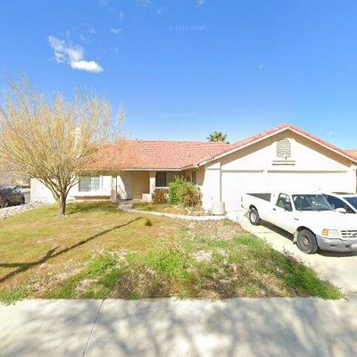 2049 Millcreek Way, Palmdale, CA 93551