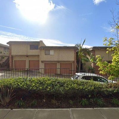 2501 E 21 St St #304, Signal Hill, CA 90755