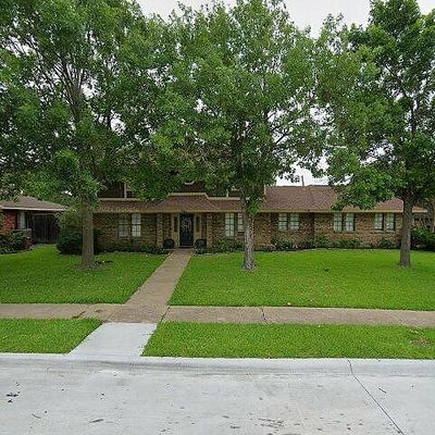 2510 Country Club Pkwy, Garland, TX 75041