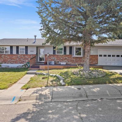 2511 Ridgecrest Dr, Casper, WY 82604