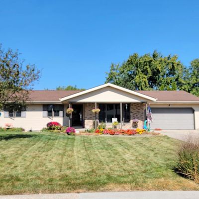 2523 Sauk Dr, Janesville, WI 53545