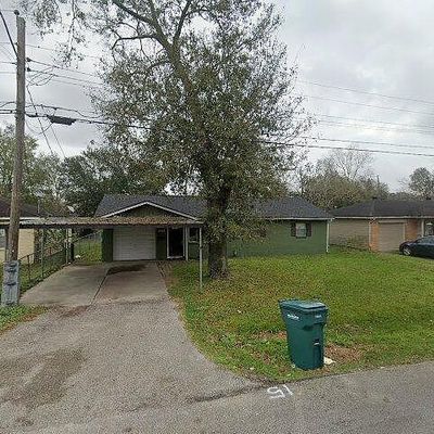 255 Smelker St, Beaumont, TX 77707