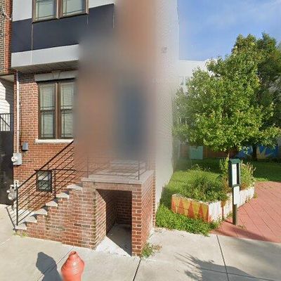 2559 Kern St, Philadelphia, PA 19125