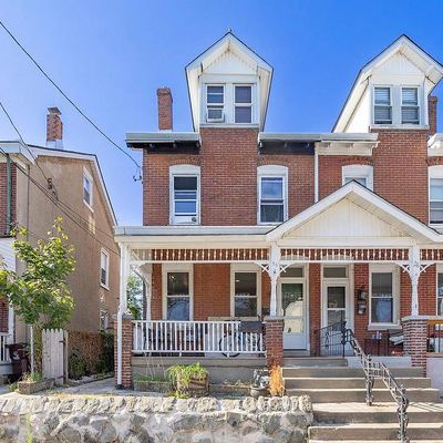 26 W 6 Th St, Bridgeport, PA 19405