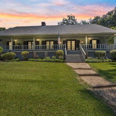 260 Shady Ln, Arnaudville, LA 70512