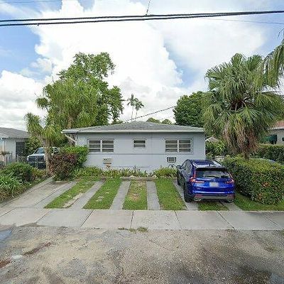 260 Sw 31 St Ct, Miami, FL 33135