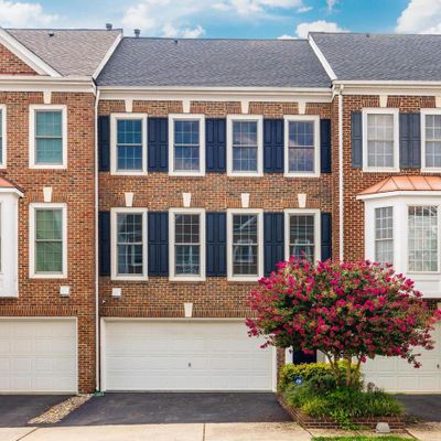 26105 Nimbleton Sq, Chantilly, VA 20152