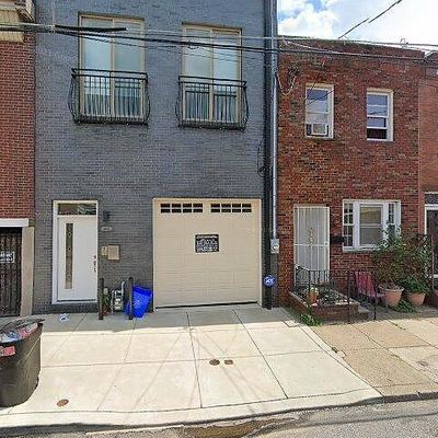 2639 Almond St, Philadelphia, PA 19125