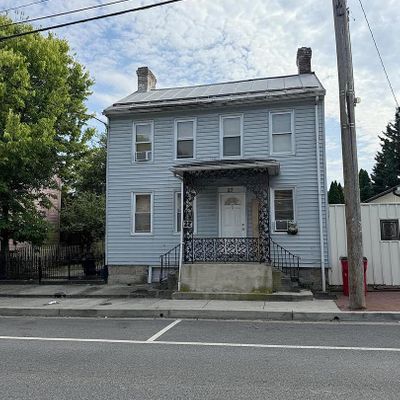 27 Baltimore St W, Funkstown, MD 21734