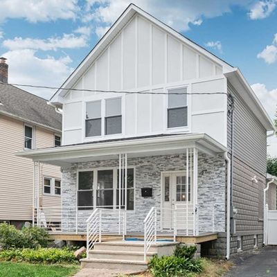 27 Niagara St, Dumont, NJ 07628