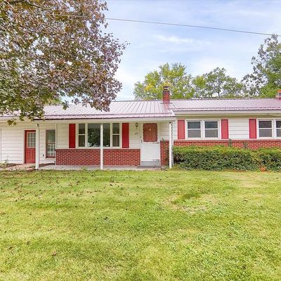 27 Siglerville Pike, Milroy, PA 17063