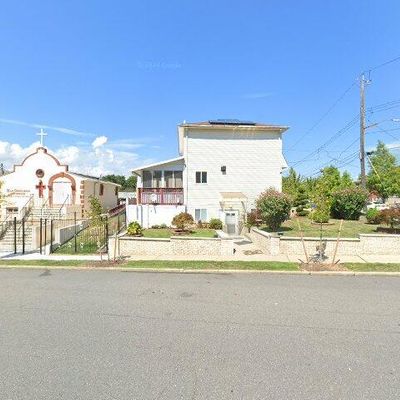 270 Graves St, Staten Island, NY 10314