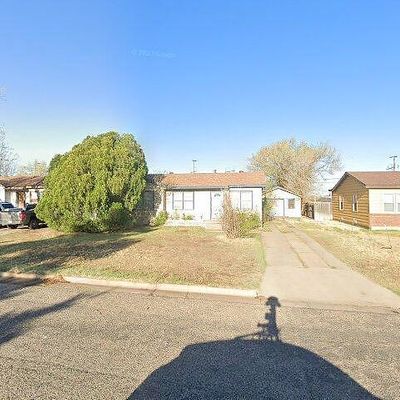 2704 S Highland St, Amarillo, TX 79103