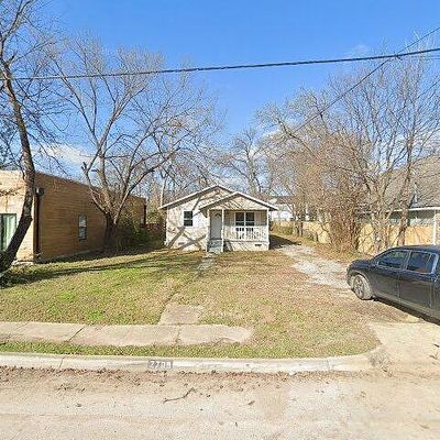 2709 Carpenter Ave, Dallas, TX 75215