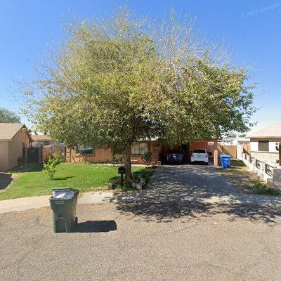 2806 N 70 Th Dr, Phoenix, AZ 85035