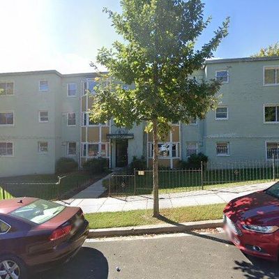 2829 Gainesville St Se #103, Washington, DC 20020