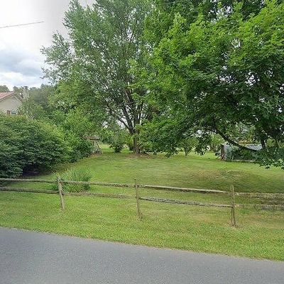 2858 Saint Luke Rd, Woodstock, VA 22664