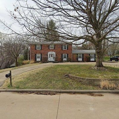 230 River Bend Dr, Chesterfield, MO 63017