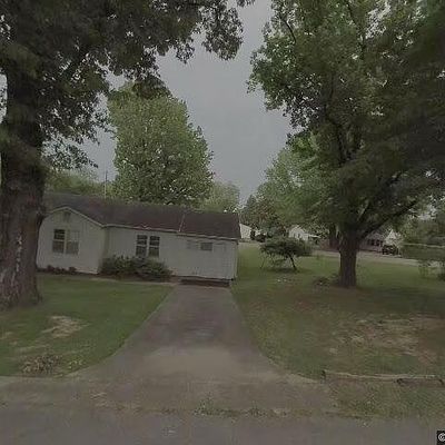 2306 Glenwood Dr, Jonesboro, AR 72401