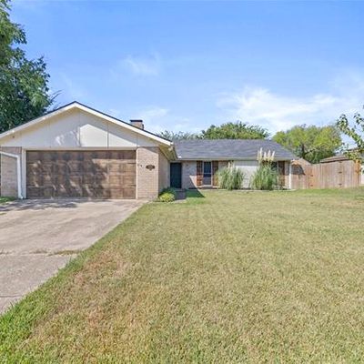 2306 Lavon Creek Ln, Arlington, TX 76006